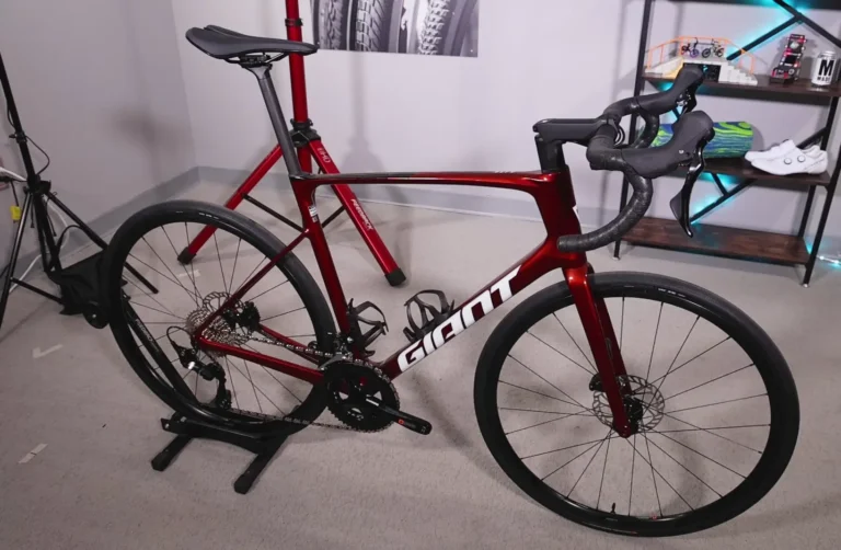 best endurance road bike under 3000 25