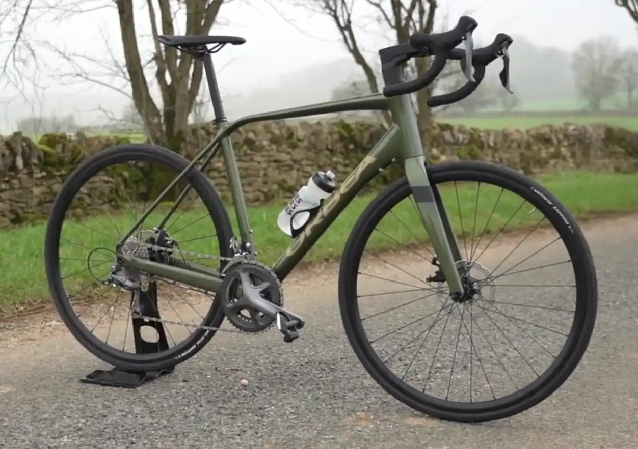 best road bikes under 2000 Orbea Avant Disc2