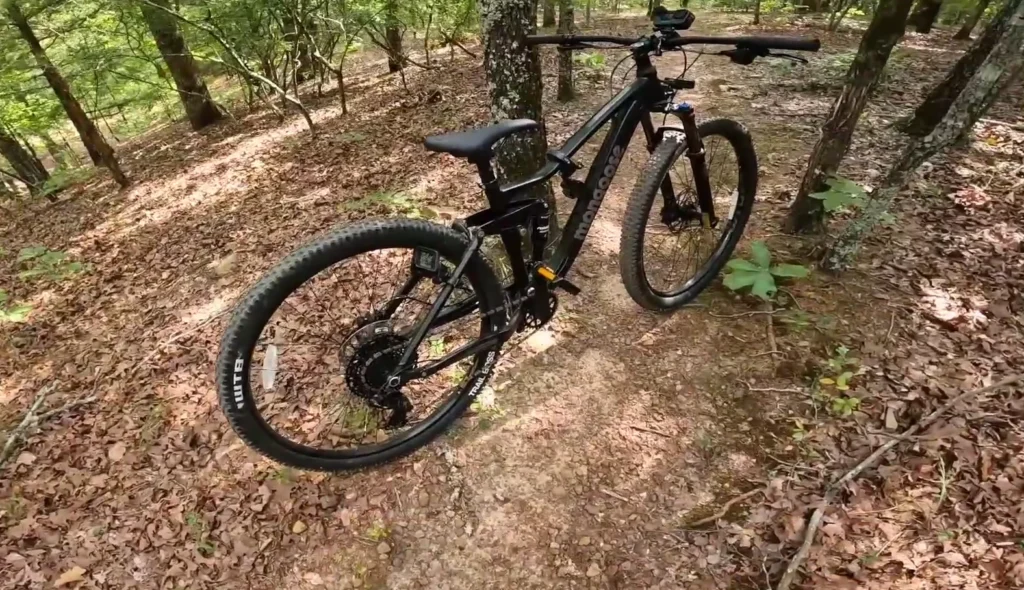 best full suspension mountain bikes under $1000 Mongoose Salvo Sport wheelset